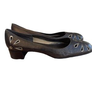 FRANCO‎ SARTO VINTAGE SLIP ON MULE HEAL DESIGNER SHOES CUT OUT DETAIL